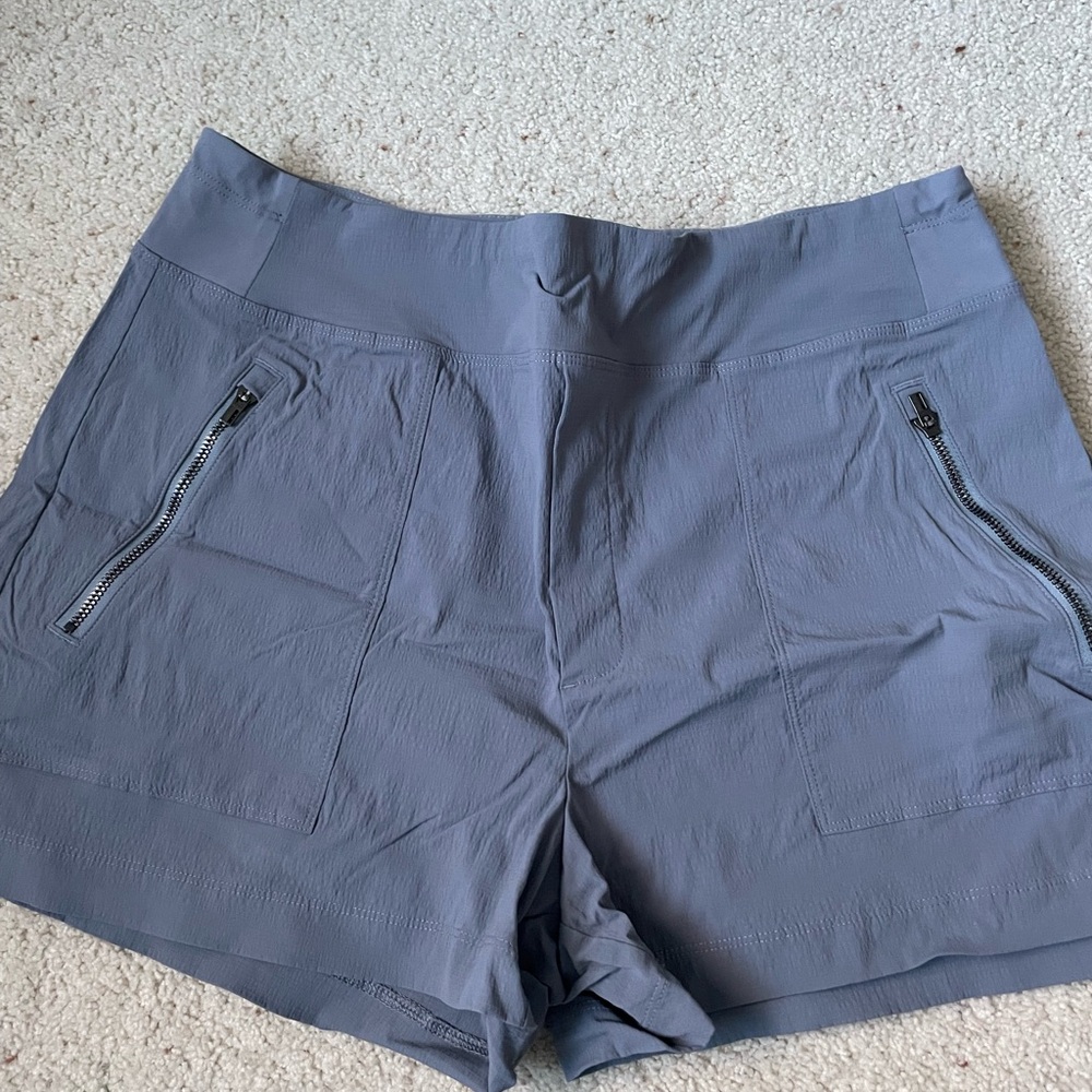 Athleta Women's Shorts Sz12